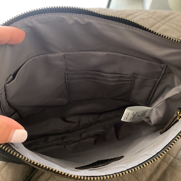 Fossil NWT Black Leather Crossbody/Shoulder Bag - Picture 12 of 16